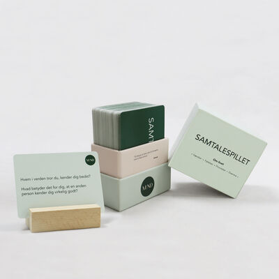 خرید Customize Card Game Printed Relationship Expansion Adult Mind Game Cards with Lid Box Custom Design AI Artwork Format online manufacture