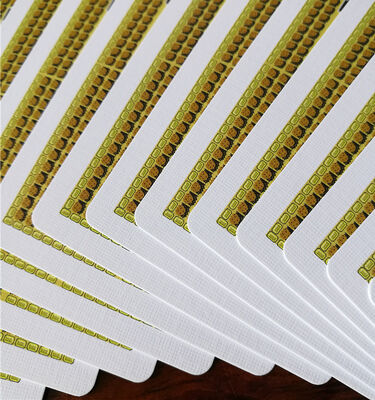 خرید کارت های بازی سفارشی با ورق طلایی برتر، طراحی سفارشی، و کاغذ هسته سیاه 310gsm برای پوکر و بازی online manufacture